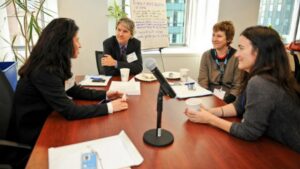 Probabilitas Memilih Karyawan Sarjana IT Berdasarkan Gender