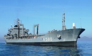 Akar kebalikan persamaan kuadrat 2x²+7x+3=0