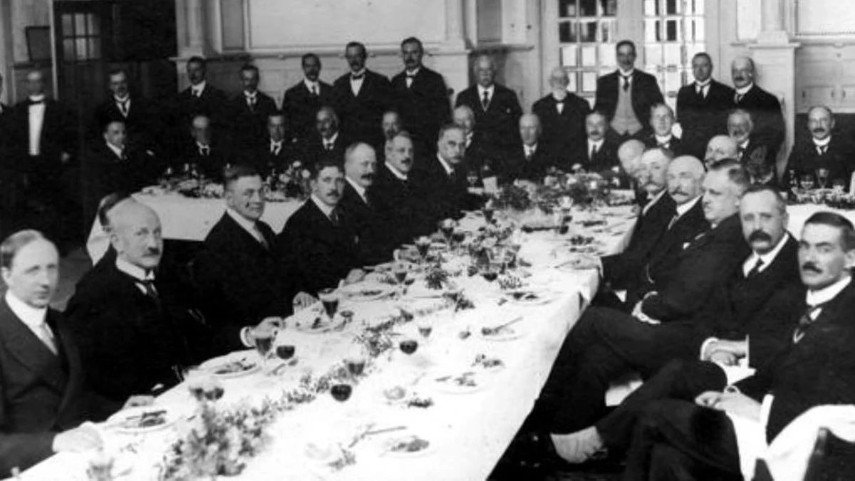 Tujuan Pembentukan VOC