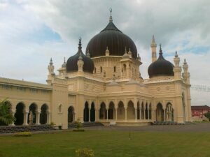 Alasan Masjid Zahir Dibangun