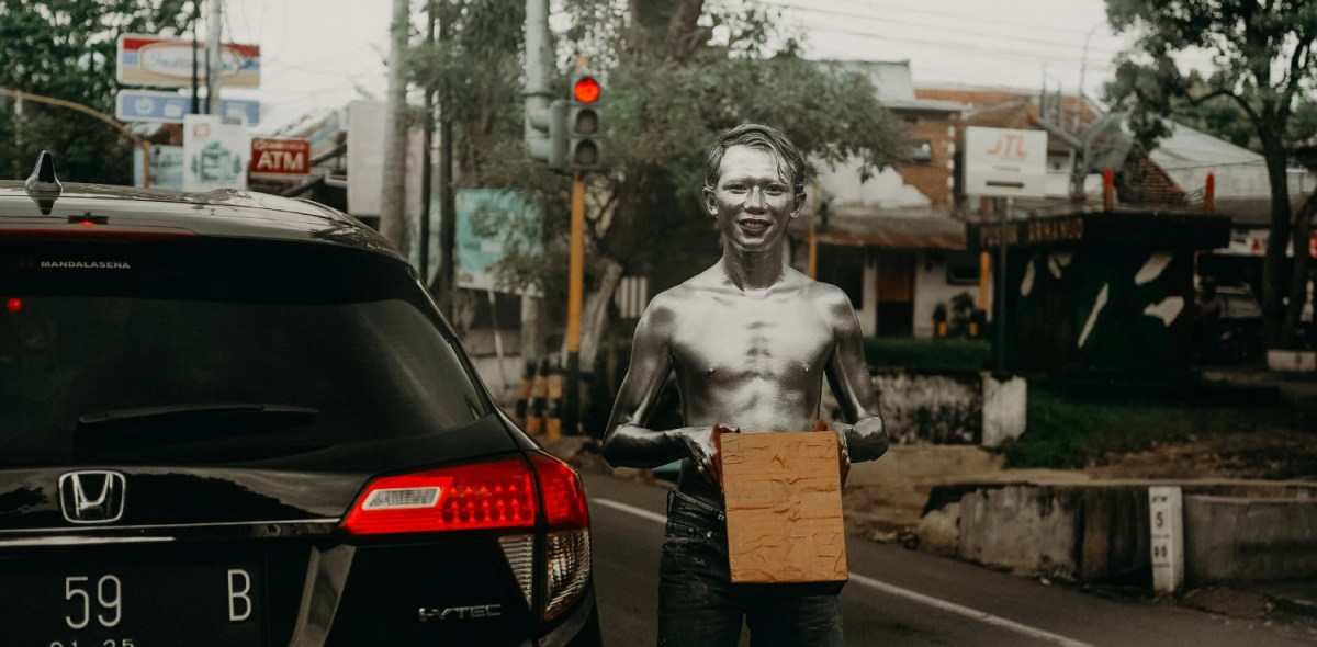 Manusia Gelandangan Pengembara yang Berpindah