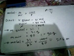Hitung Fraksi Mol Glikol dan Air pada Larutan 20g Glikol 90g Air