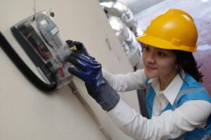 Pengukuran Daya Listrik Pelanggan: Arus 45 A, Tegangan 220 V, cos φ 0,95