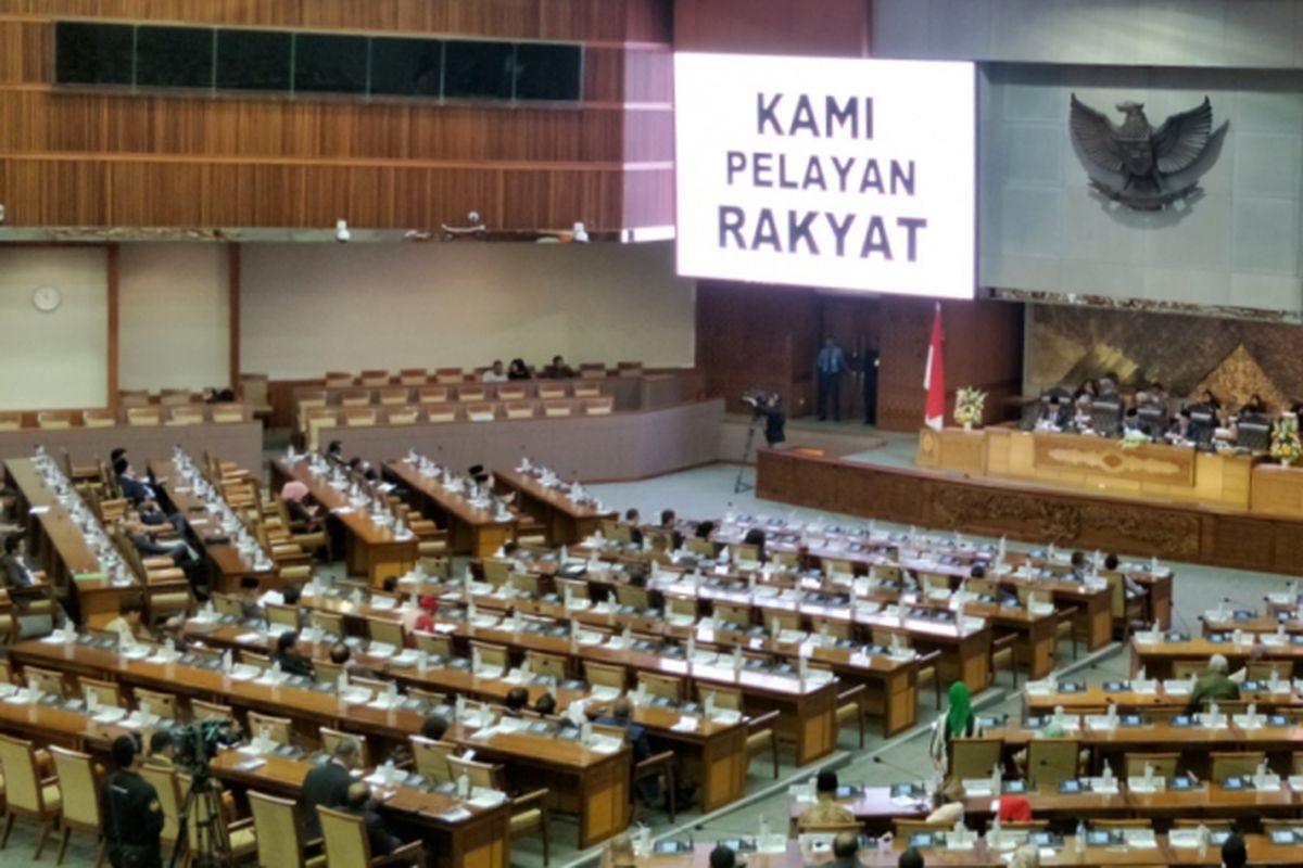 Perda Didukung Mayoritas Masyarakat, Namun Bertentangan dengan Konstitusi Negara