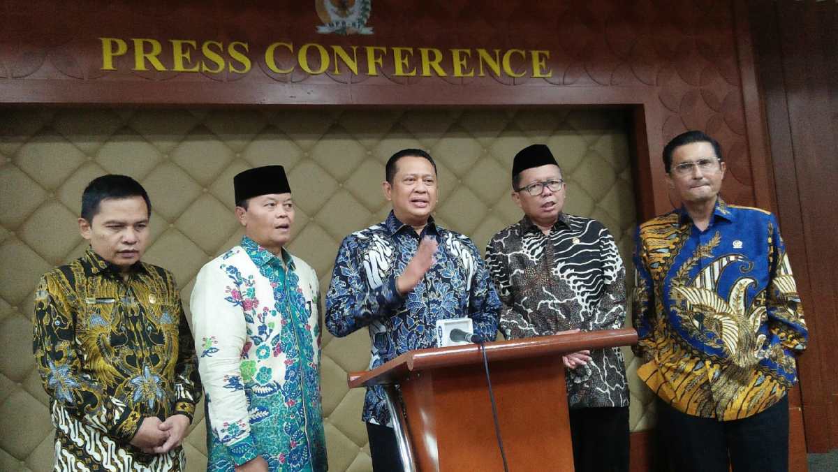 Kurangnya peran OKI dalam dinamika politik dunia