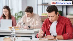 Fungsi Pendidikan Bagi Masyarakat