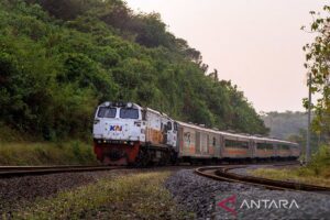 Jarak Tempuh Kereta Api Setelah Rem pada 36 km/jam