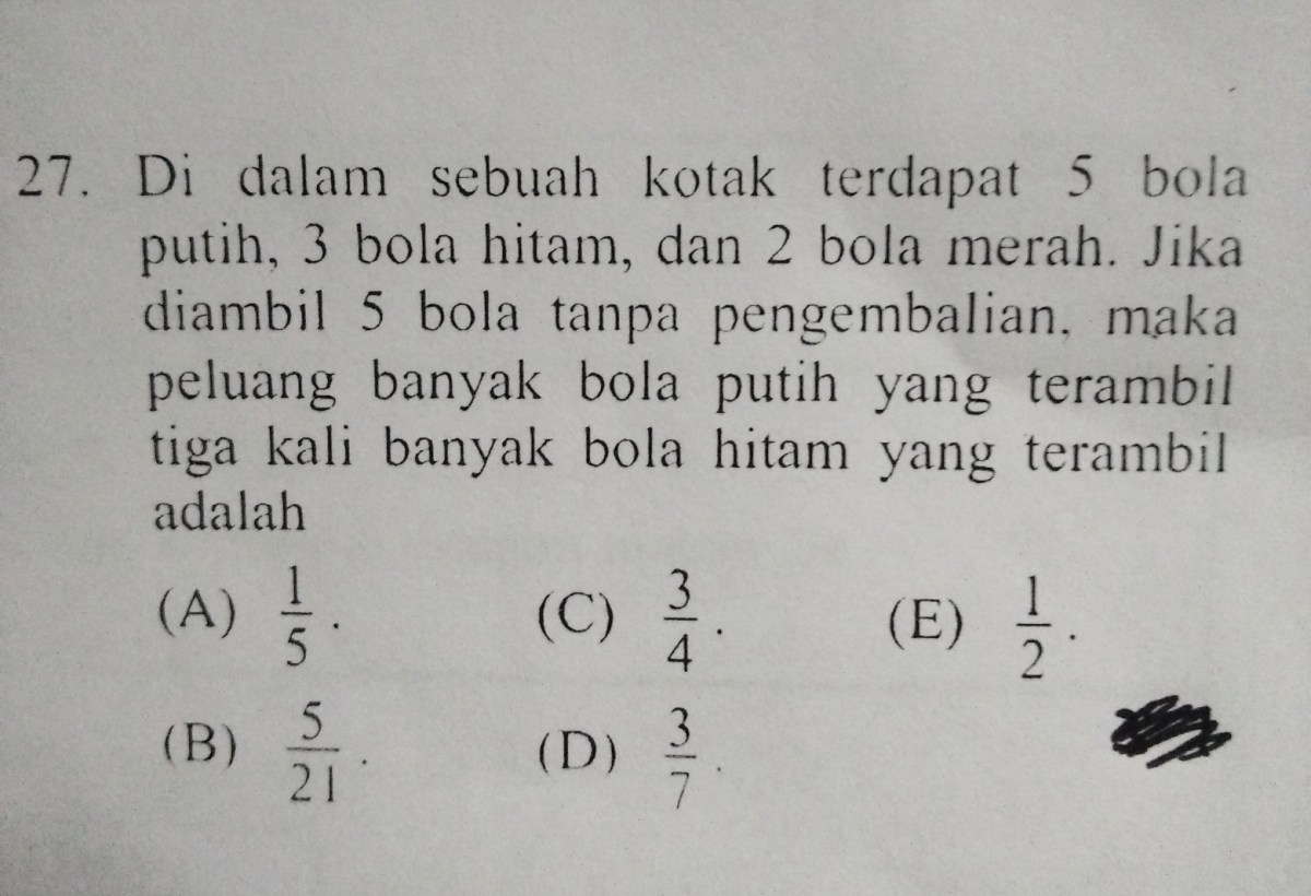 Peluang Mengambil 2 Bola Merah dan 1 Bola Hitam dari Kotak