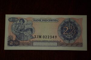 Seringgit = 2,5 Rupiah, 1 Ketip Setara Dengan