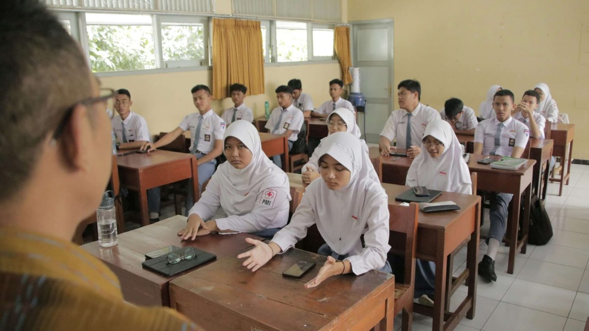 Koperasi Sekolah Memenuhi Kebutuhan Siswa: Contoh Program Ekonomi