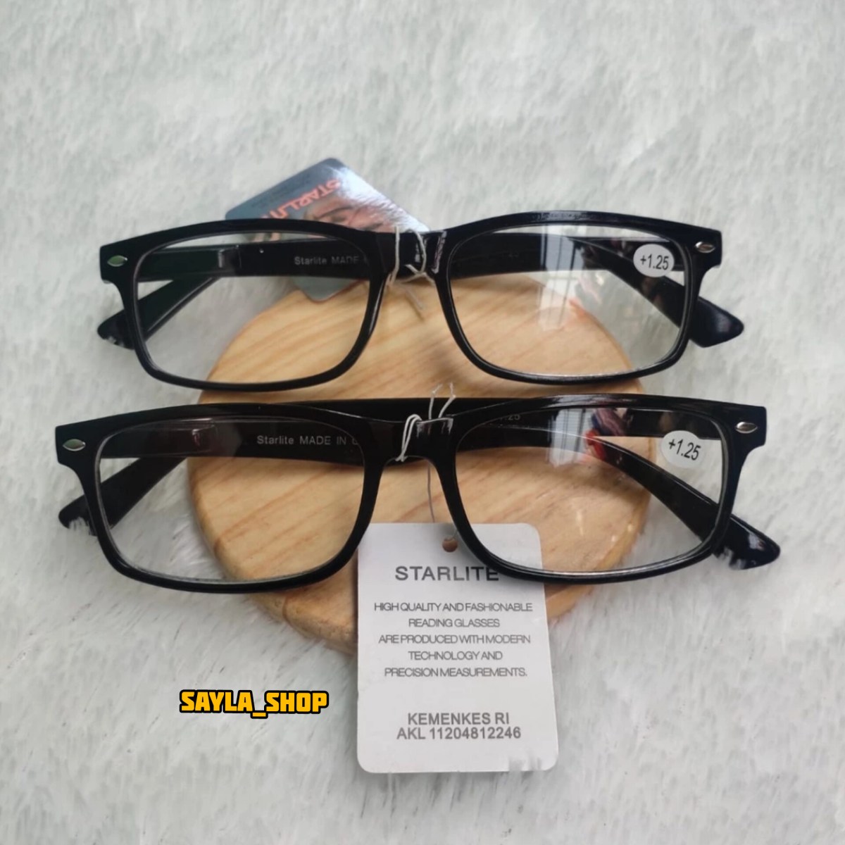 Kekuatan kacamata untuk membaca pada jarak 25 cm