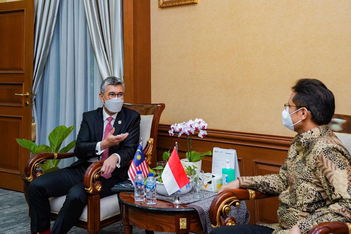 Tanggal Pertemuan Kedua Pak Ahmad dan Pak Budi di Pasar