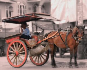 Barang bawaan orang zaman dulu saat bepergian