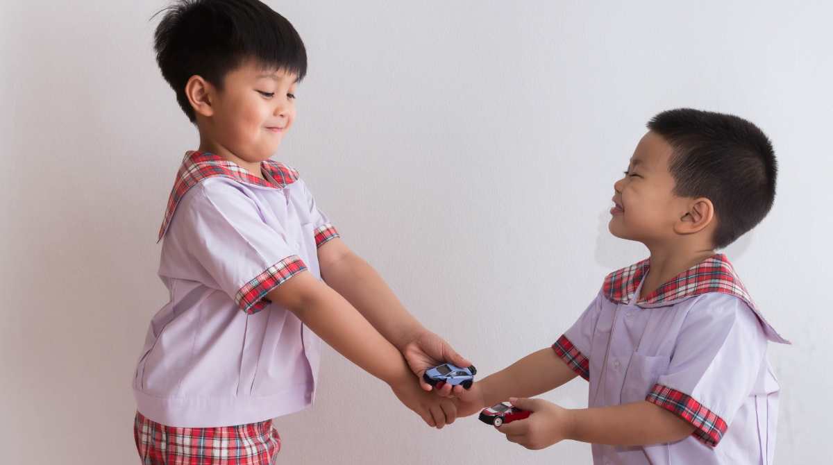 Minta Bantuan Teman-Teman