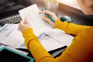 Mengapa biasanya orang yang meninggal memiliki tabungan positif