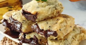 MOs Pisang Naga dan Kue Galau