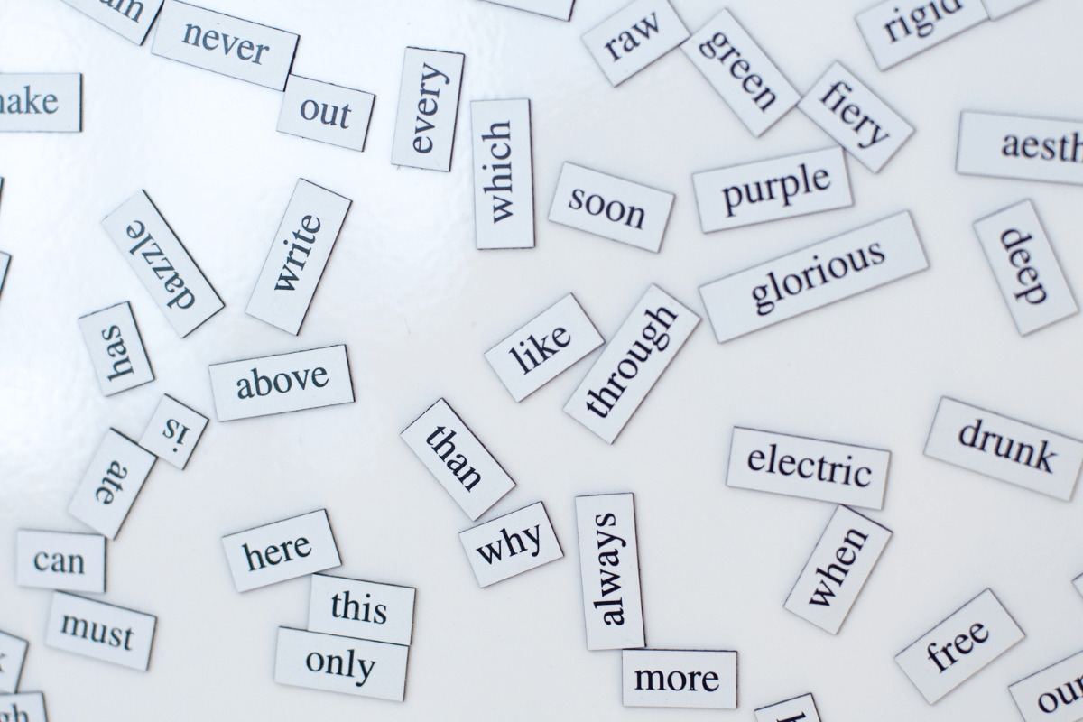 Makna terdekat kata qualms pilihan A‑D