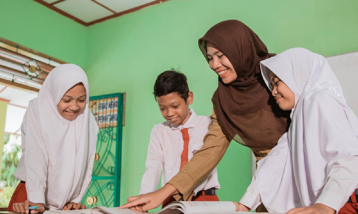 3 Pertanyaan tentang Tugas Guru