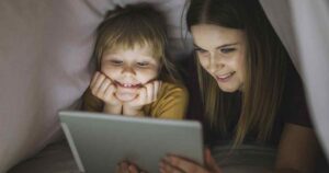 Pengaruh Tontonan Terhadap Pribadi dan Sikap Anak